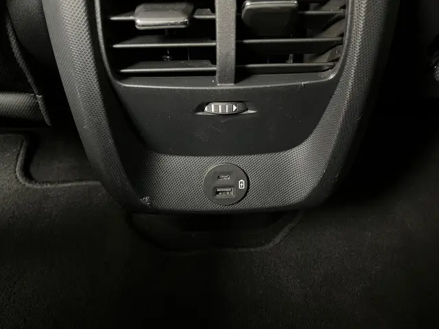 Ford Mustang Mach-E RWD 75 kWh 2021 Elektrisch 44