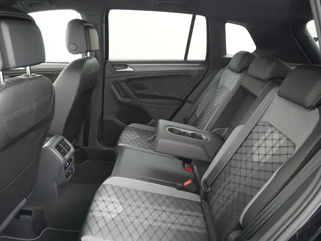 Volkswagen Tiguan 1.5 TSI R-Line Business 2024 Benzine 20