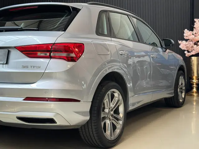Audi Q3 35 TFSI Pro Line 2019 Benzine 4