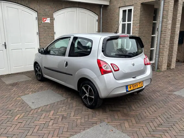 Renault Twingo 1.2 16V Parisienne 2013 Benzine 17
