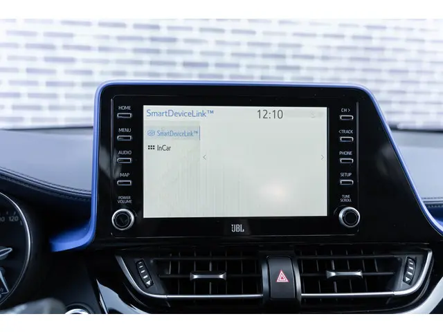 Toyota C-HR 2.0 Hybrid Bi-Tone 2020 Hybride Benzine 41
