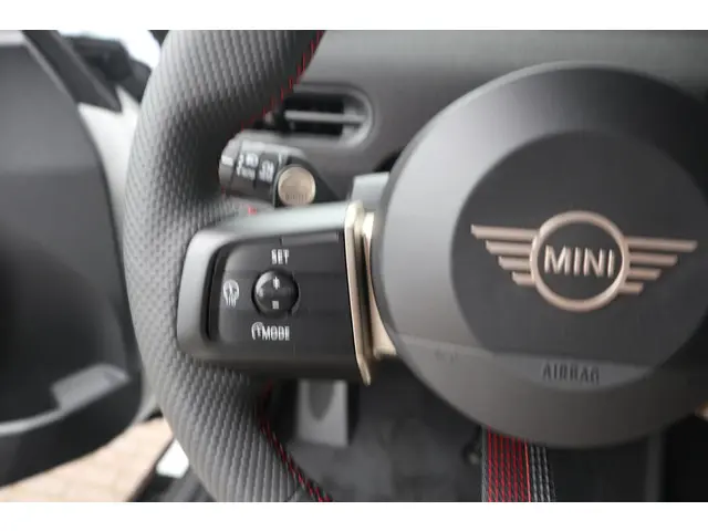 MINI 3-Deurs Cooper S 2024 Benzine 17