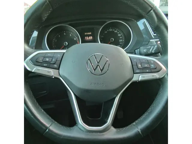 Volkswagen Tiguan 1.5 TSI Life 2022 Benzine 8