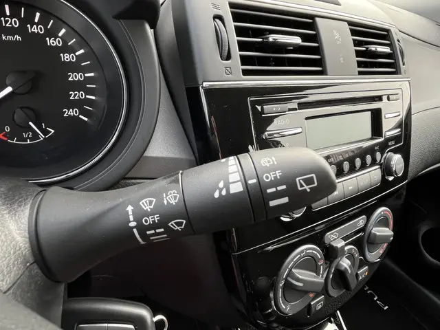 Nissan Pulsar 1.2 DIG-T Visia 2015 Benzine 23