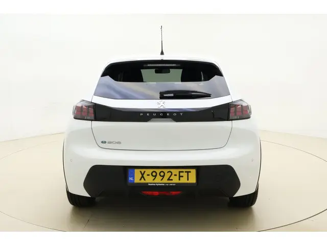 Peugeot e-208 EV E-Style 50 kWh 2023 Elektrisch 11