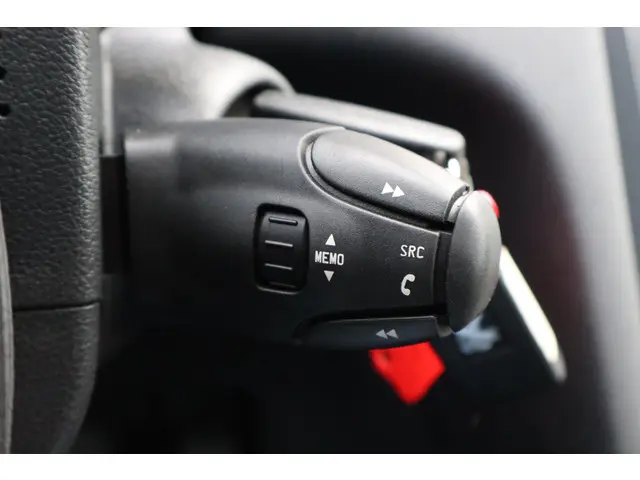 Peugeot 5008 1.6 VTi Blue Lease 5p. 2012 Benzine 25