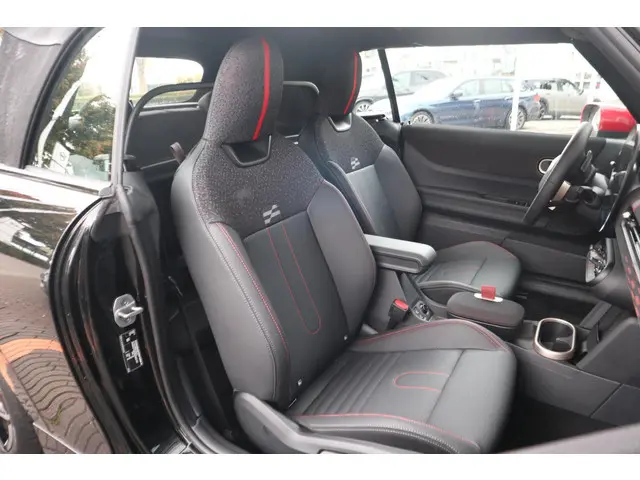 MINI Cabrio 2.0 JCW 2025 Benzine 8