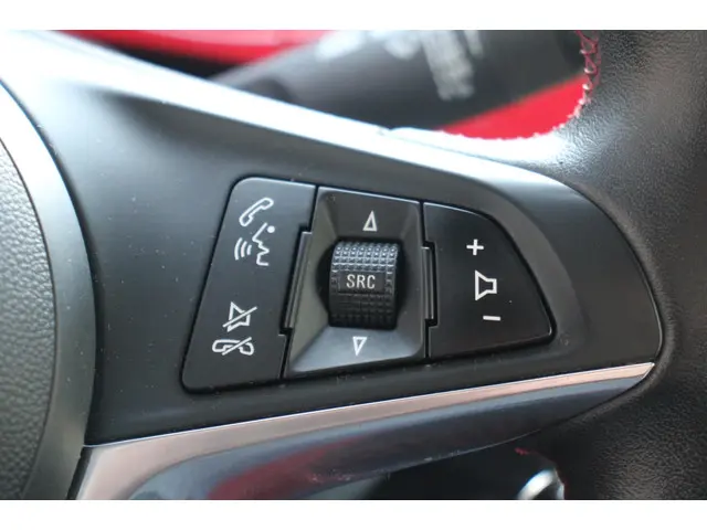 Opel ADAM 1.2 Sport 2015 Benzine 18