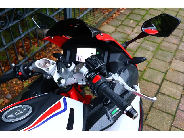 Yamaha YZF R125 TRMOTOR 125 GP-ONE [A1 A2] 2026 Benzine 19