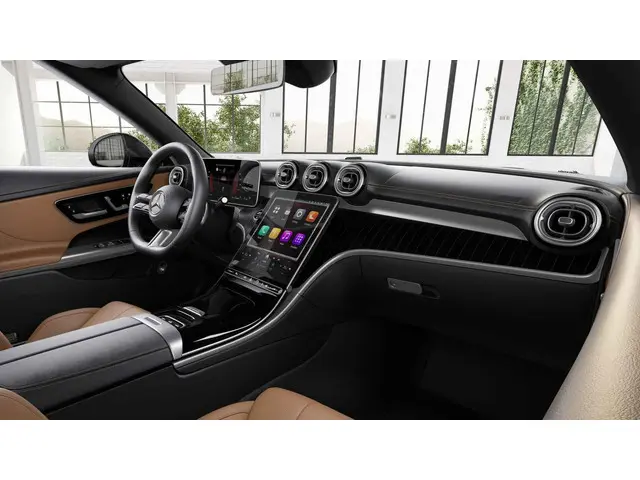 Mercedes-Benz CLE Cabriolet 200 AMG Line 2025 Benzine 4