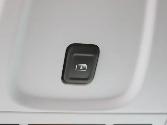 Opel Crossland 1.2T 130 Ultimate 2022 Benzine 32