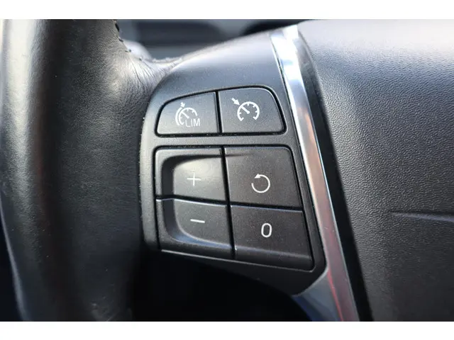 Volvo S60 1.6 T4 Momentum 2013 Benzine 20