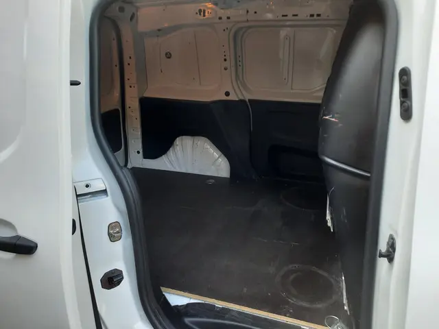 Opel Combo 1.6D L1H1 Edition 2019 Diesel 8