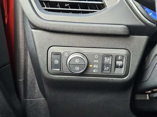 Ford Kuga 2.5 PHEV Titanium 2023 Hybride Benzine 14