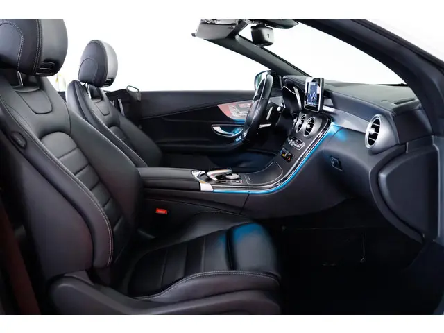 Mercedes-Benz C-Klasse Cabrio 200 AMG Line 2018 Benzine 14