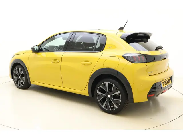 Peugeot 208 1.2 PureTech GT Pack 2022 Benzine 4