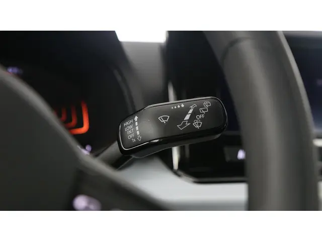 SEAT Ibiza 1.0 MPI 80pk Reference 2024 Benzine 24