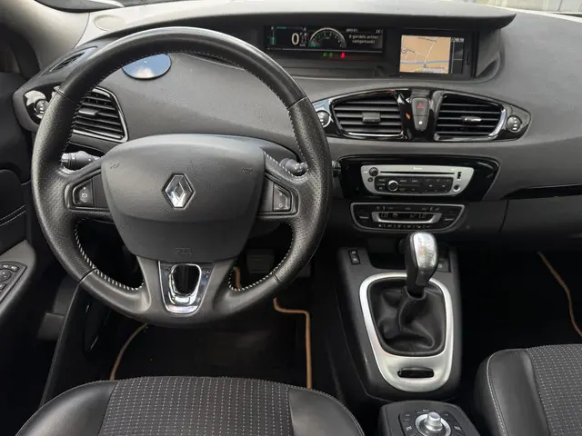Renault Scénic 2.0 Bose Automaat | Pano. 2013 Benzine 22