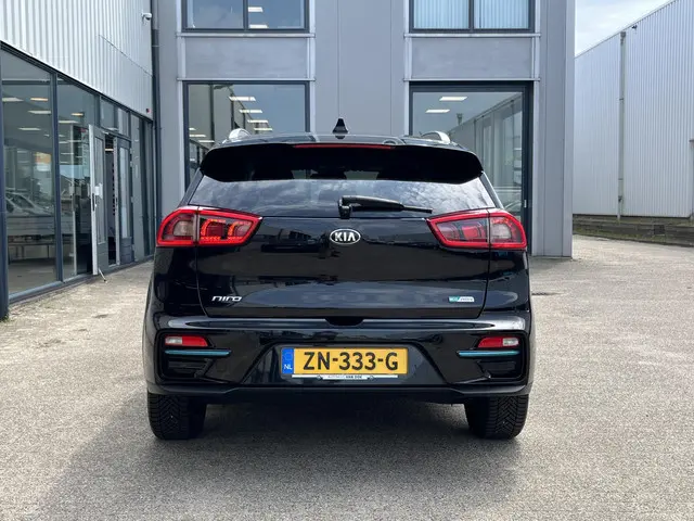 Kia e-Niro ExecutiveLine 64 kWh 2019 Elektrisch 54
