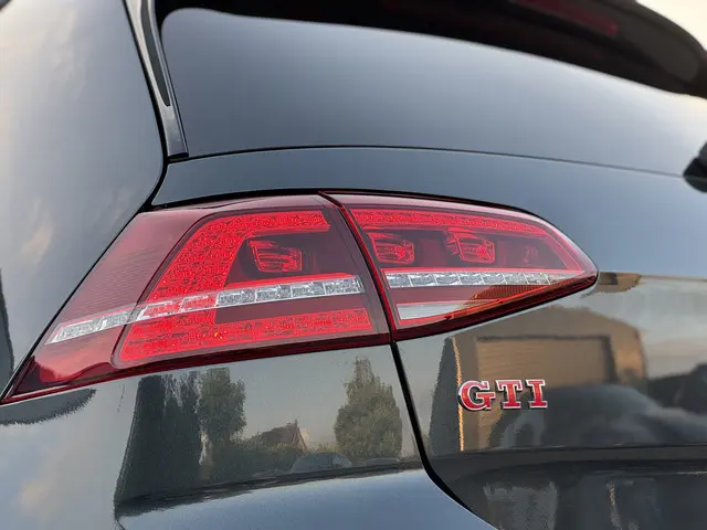 Volkswagen Golf 2.0 TSI GTI Performance 2015 Benzine 12