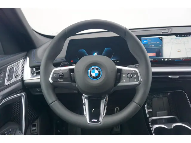 BMW iX1 eDrive20 2025 Elektrisch 10