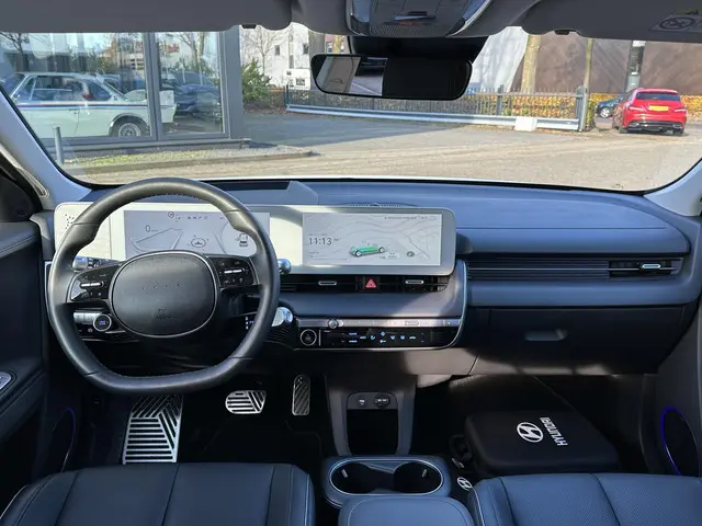 Hyundai IONIQ 5 Lounge AWD 77.4 kWh 2023 Elektrisch 11