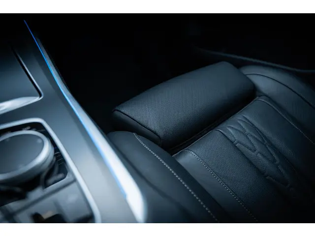 BMW X5 xDrive45e High Executive 2022 Hybride Benzine 33