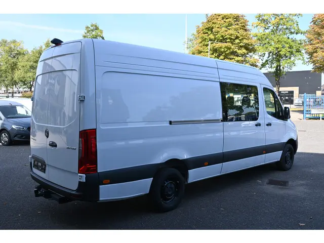 Mercedes-Benz Sprinter 3