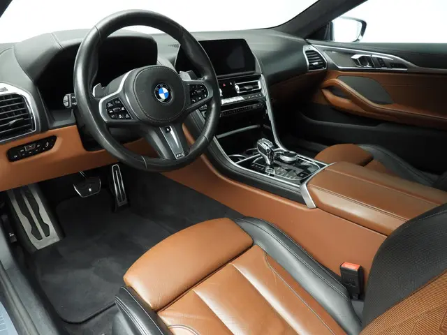 BMW 8 Serie M850i xDrive 2020 Benzine 6