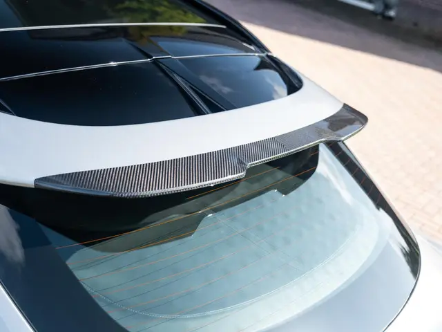 Aston Martin DBX 4.0 V8 707 2023 Benzine 35