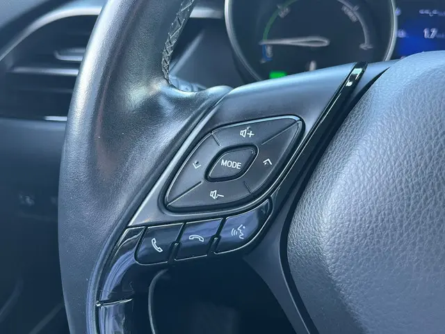 Toyota C-HR 1.8 Hybrid Dynamic 2019 Hybride Benzine 13