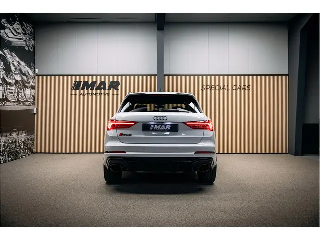 Audi RSQ3 TFSI 2022 Benzine 8