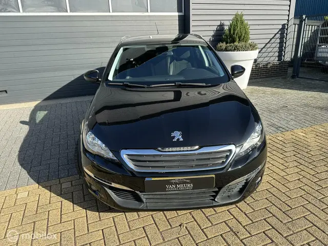 Peugeot 308 SW 1.2 PureTech Style 2015 Benzine 8