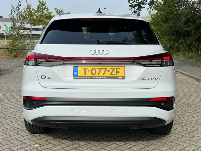 Audi Q4 e-tron 40 S edition 77 kWh 2023 Elektrisch 7