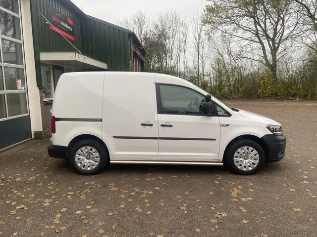Volkswagen Caddy 2.0 TDI L1H1 BMT Comfortline 2016 Diesel 3
