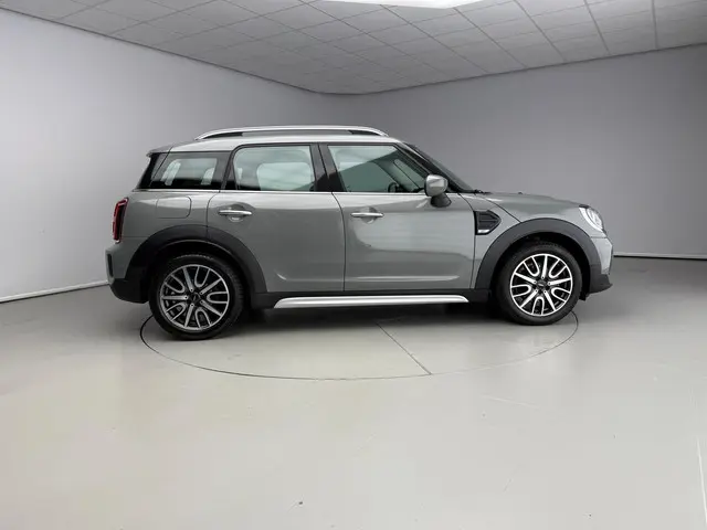 MINI Countryman One 2021 Benzine 23