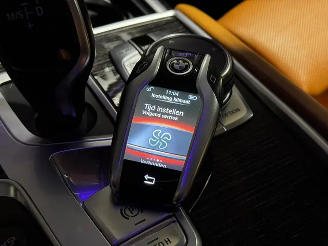 BMW 7 Serie 750i xDrive 2017 Benzine 41