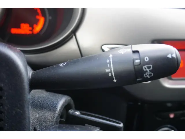 Citroën C3 1.2 PureTech Feel Edition 2016 Benzine 13