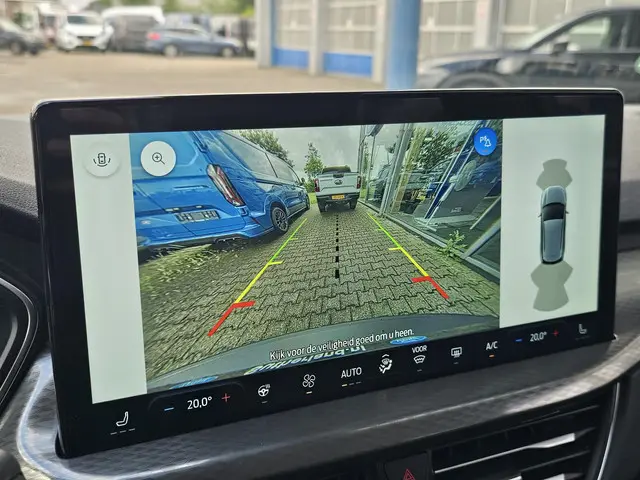 Ford Kuga 2.5 PHEV Titanium 2024 Hybride Benzine 22