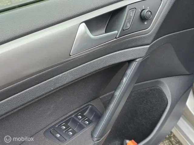 Volkswagen Golf 1.4 TSI Trendline✅️Apk✅️Airco✅️ 2013 Benzine 22