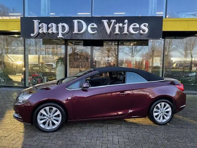 Opel Cascada 2