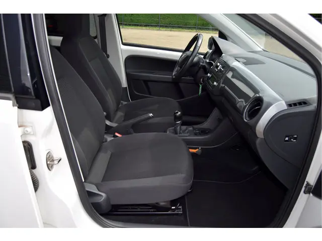 SEAT Mii 1.0 Sport Dynamic 2015 Benzine 20