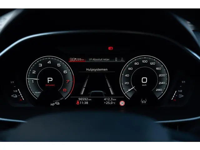 Audi Q3 45 TFSI e S edition 2022 Hybride Benzine 42