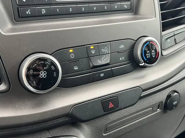 Ford Transit 350 2.0 TDCI L4H1 2024 Diesel 10