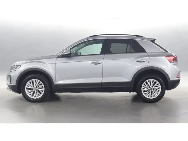 Volkswagen T-Roc 1.5 TSI 150pk Life DSG 2023 Benzine 9