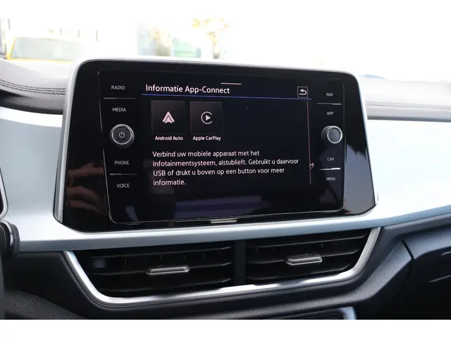 Volkswagen T-Roc 1.0 TSI Goal 2025 Benzine 27