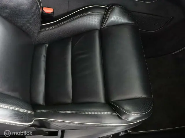 Volvo V90 2.0 T4 R-Design | ACC | PILOT | LEER | 2019 Benzine 45