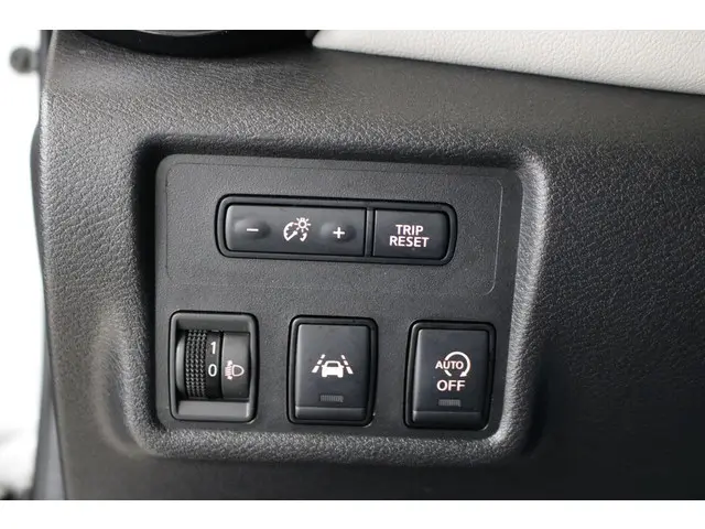 Nissan Micra 1.0 IG-T Tekna 2022 Benzine 14