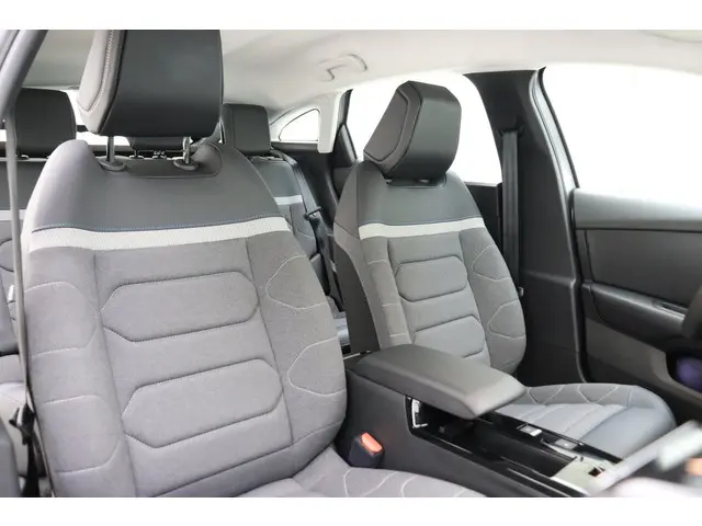Citroën ë-C4 Feel 136pk 50 kWh 2023 Elektrisch 10