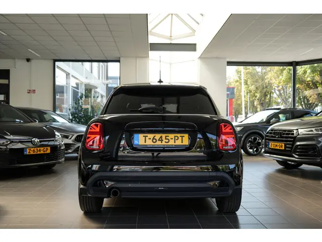 MINI Cooper Mini 1.5 2022 Benzine 7